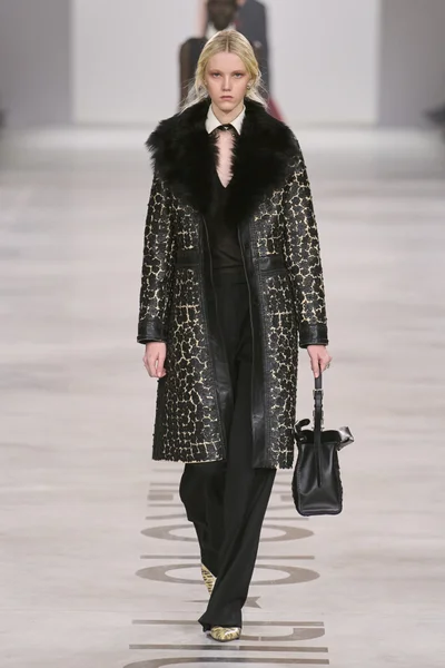 Look 59